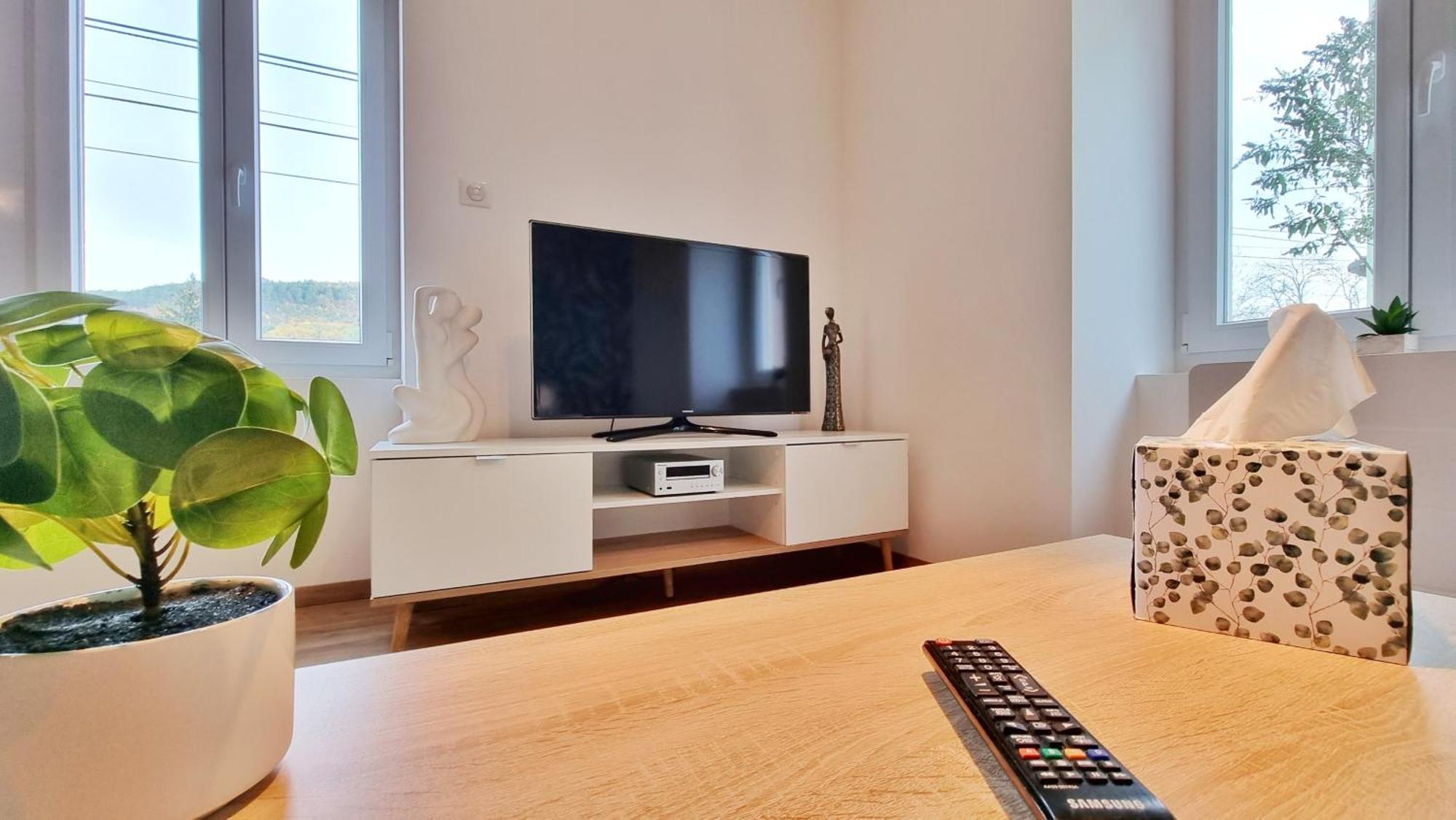 La Buhl Verte - Chic Et Moderne - Calme - Fibre - Relax Bnb Exterior foto